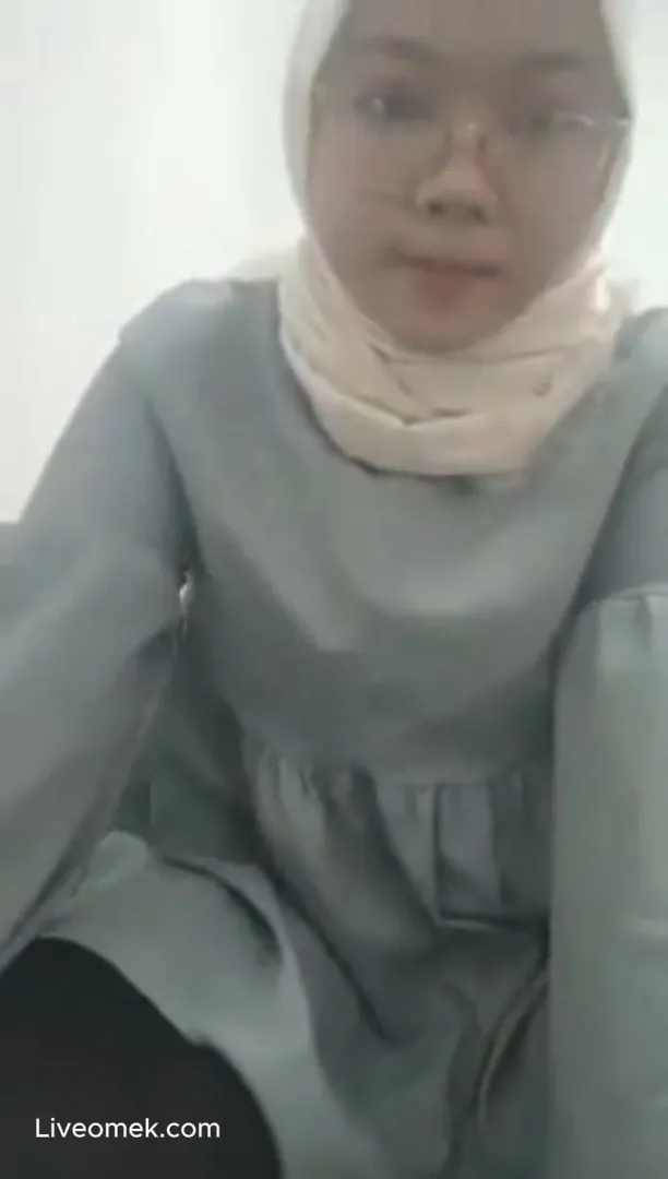 Hijab Kacamata Binal Meki Tembem - Hijab Tobrut Sange Desah Keenakan