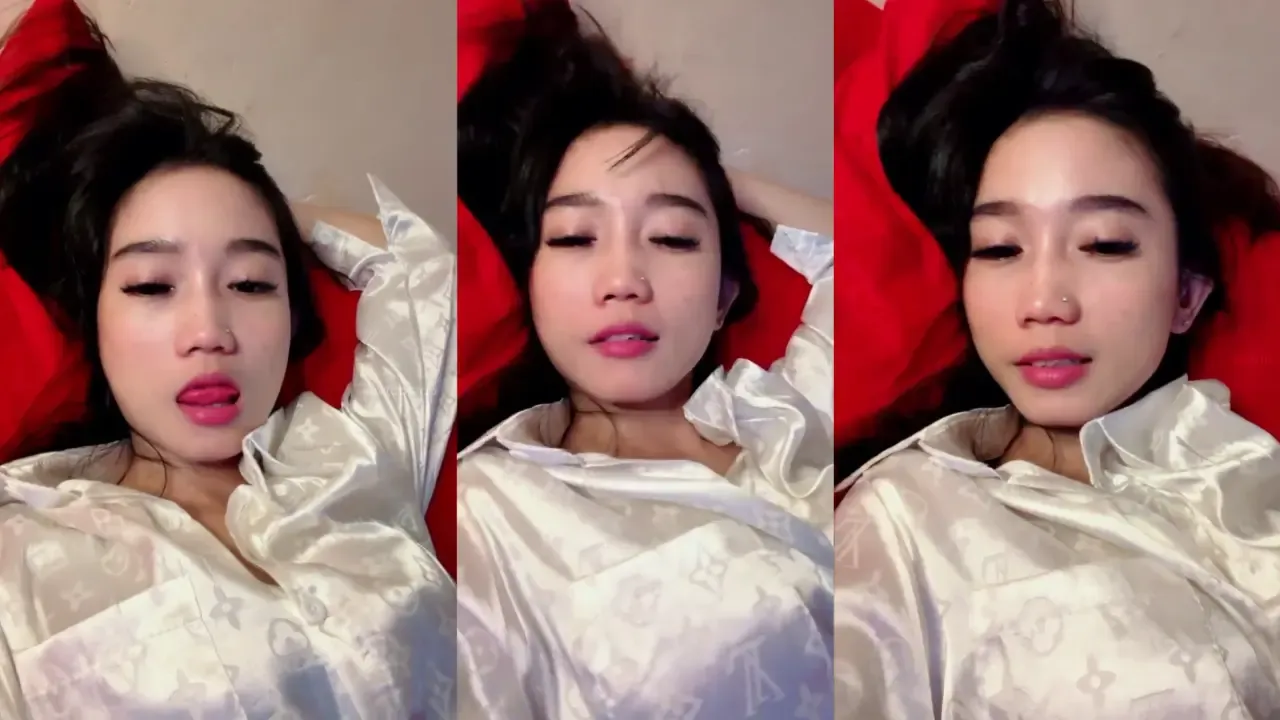 Gerina Sleep Call Uting Pink Siap Kamu Sedot Dream Avtub... - Tobrut Viral Desah Becek