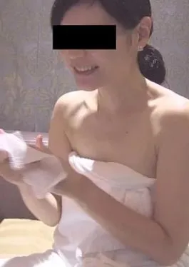 Tante Semok Toket Gede Pasrah Digoyang Cowgirl Sampe Becek