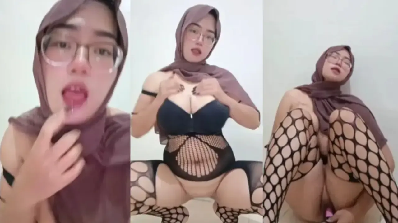 Tante Hijab Susu Gede Colmek Dildo Sampe Keenakan